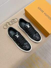 Picture of Louis Vuitton Shoes _SKULVsz38-44mnf052817130